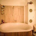 Rustic Refuge Glamping With Hot-tub And Sauna - Two Bedroom With Terrace Zrece