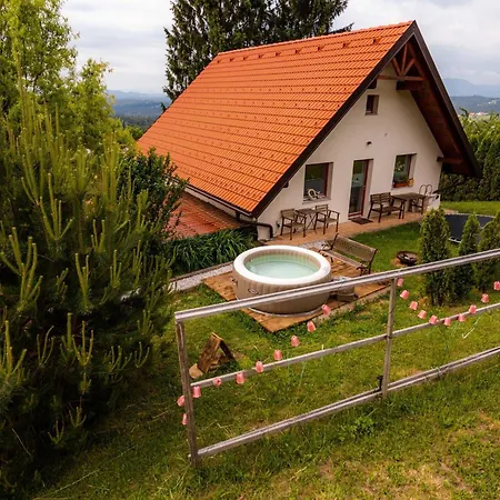 Rustic Refuge Glamping With Hot-Tub And Sauna - Two Bedroom Apartment With Terrace Lejlighed Zreče