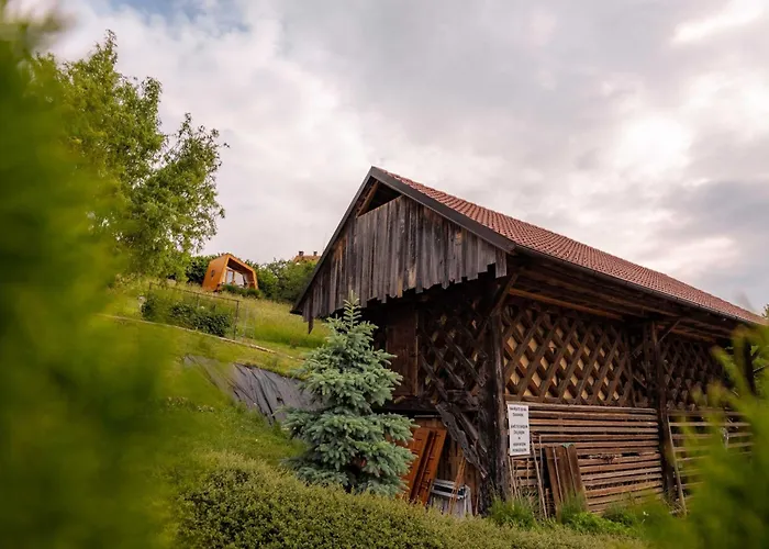 Apartament Rustic Refuge Glamping With Hot-Tub And Sauna - Two Bedroom Apartment With Terrace